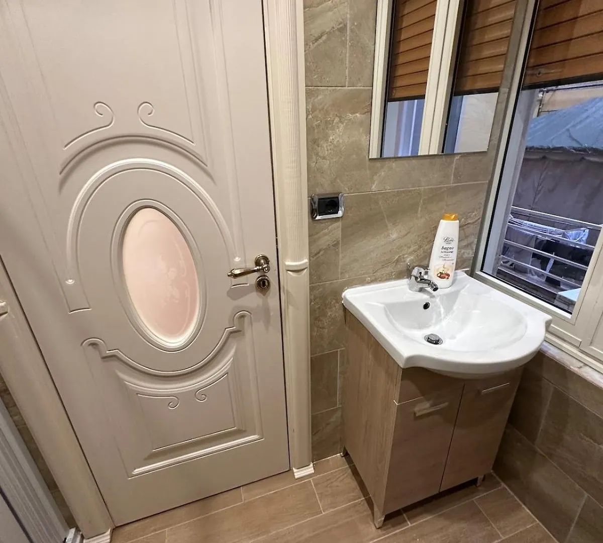 Easy Station Napoli Apartment Italy