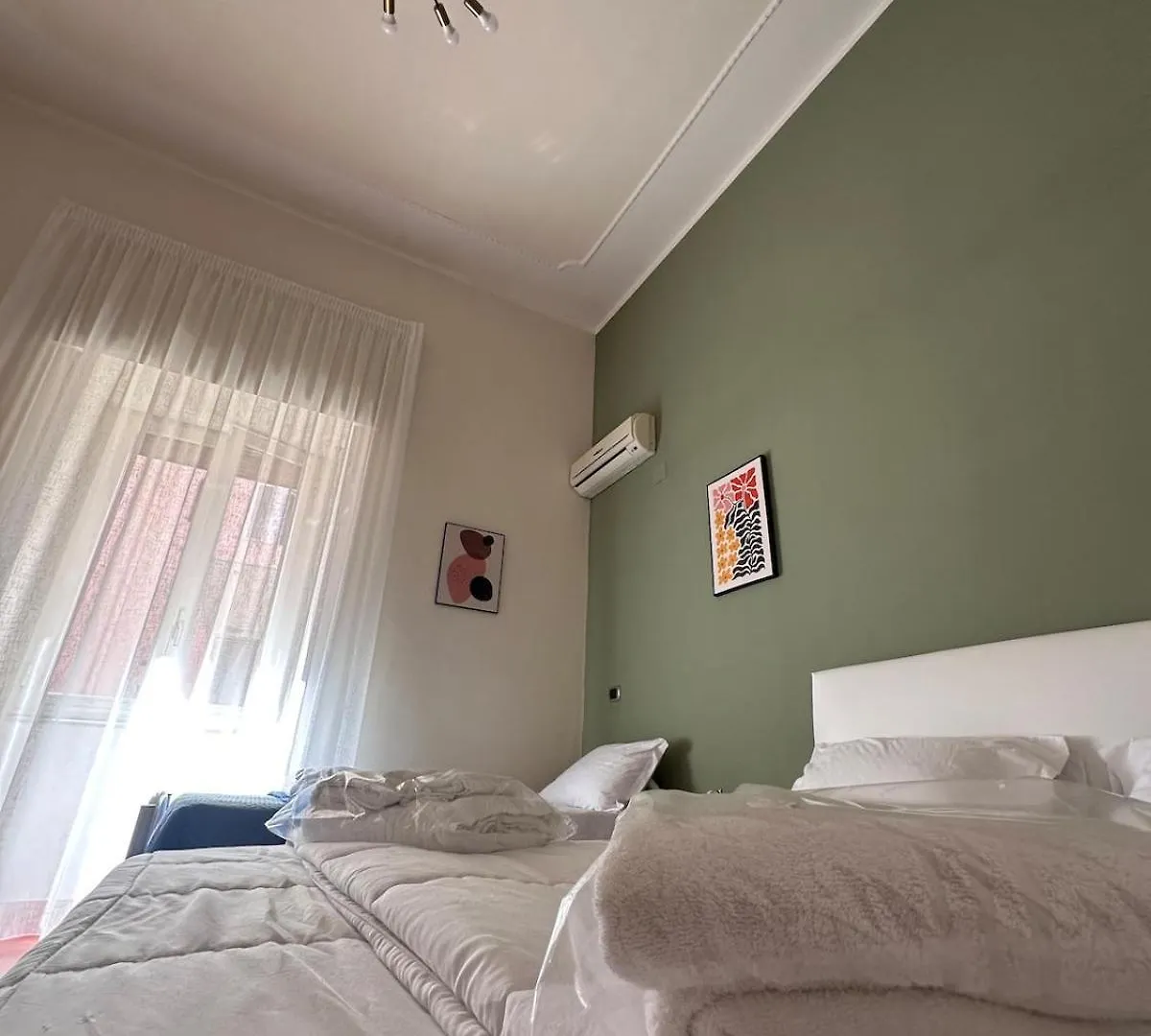 Easy Station Napoli Apartment Italy